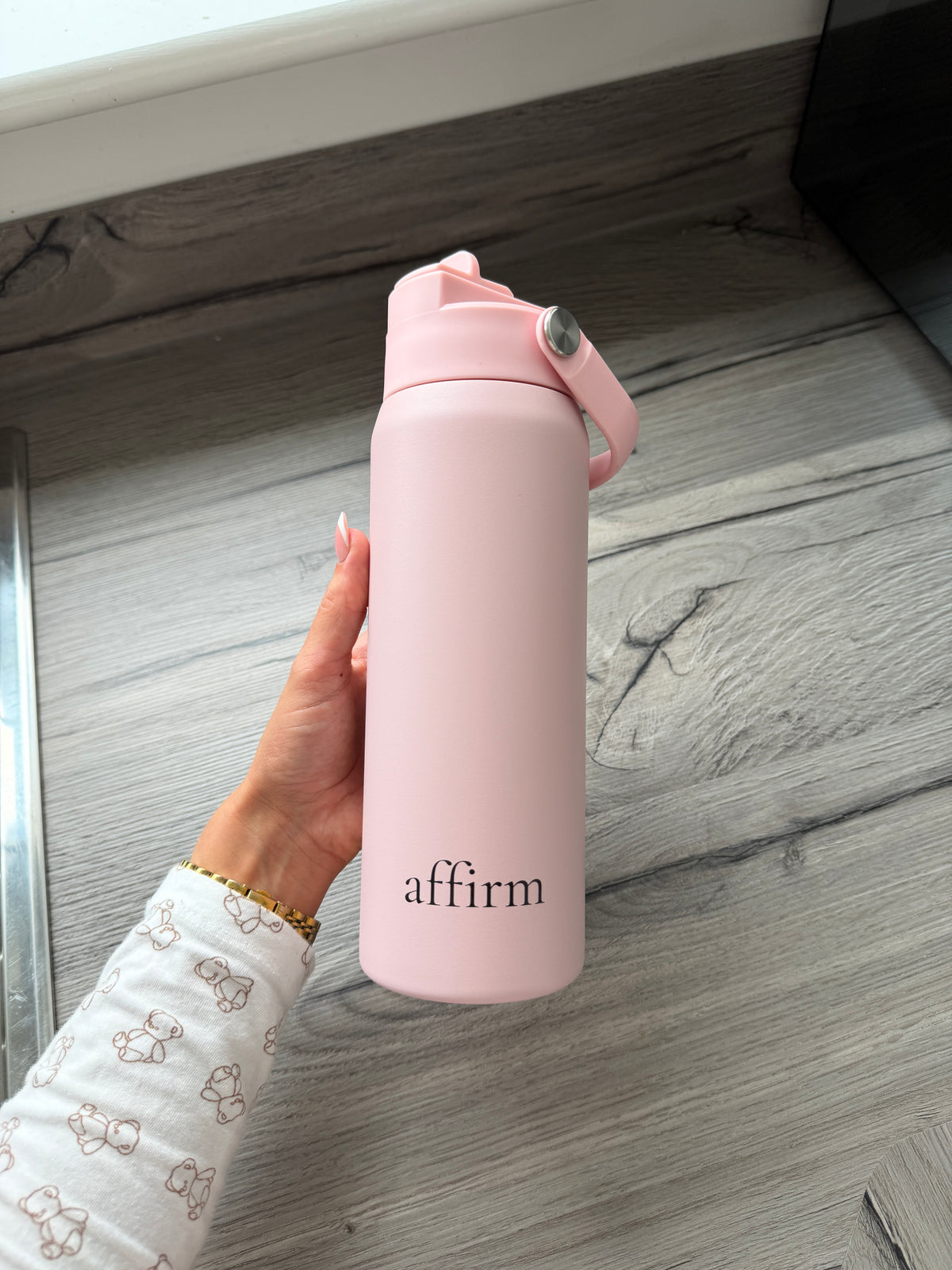 Affirm 700ml Insulated Water Bottle